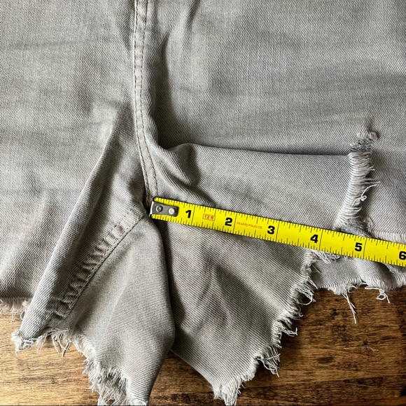 Rue 21 Tan Distressed High Waist Shorts - Picture 7 of 8